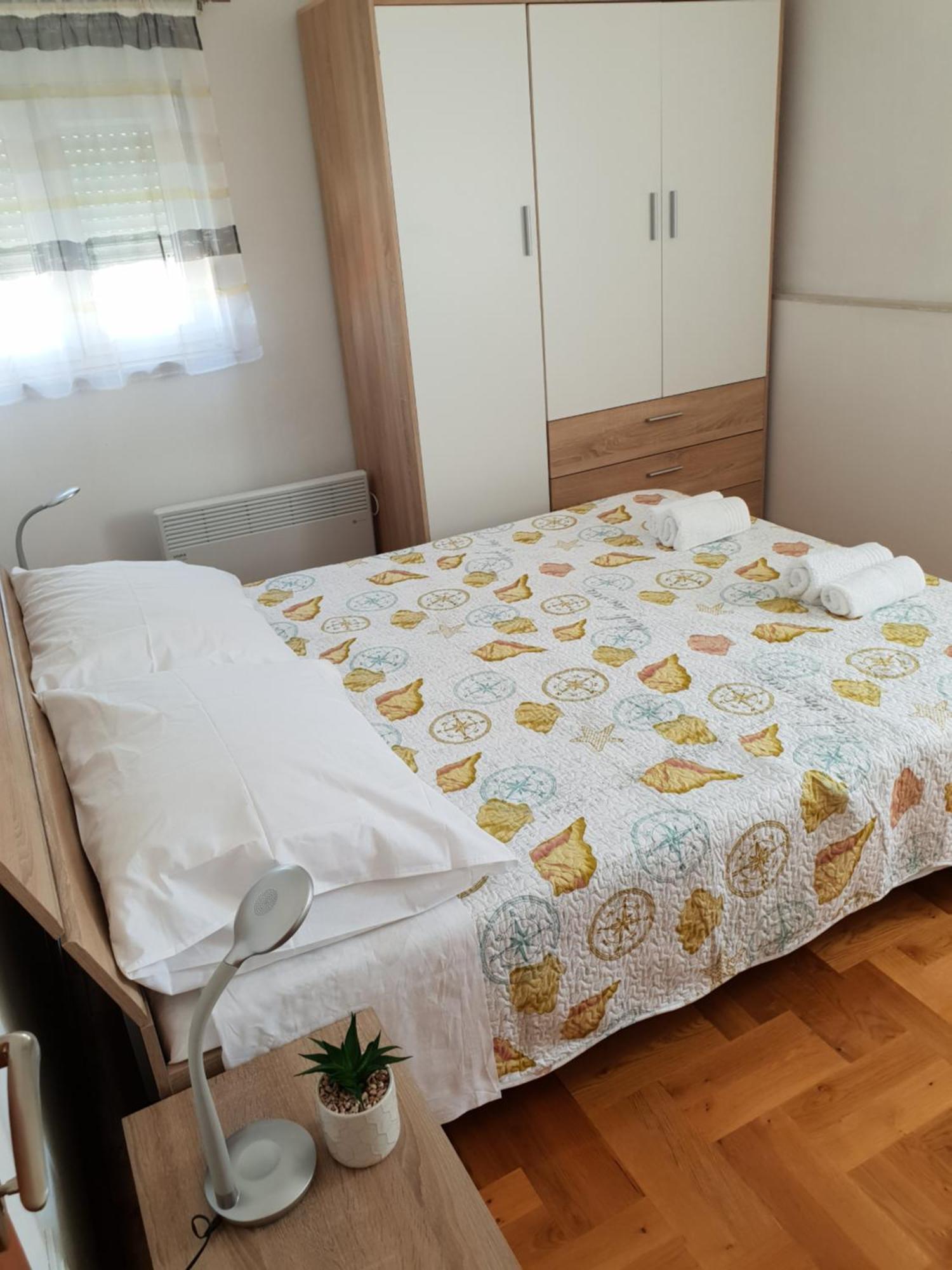Carpe Diem Jadrtovac Buitenkant foto